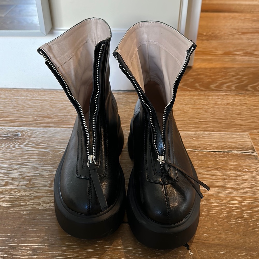 Platform genuine leather ankle boots with zipper